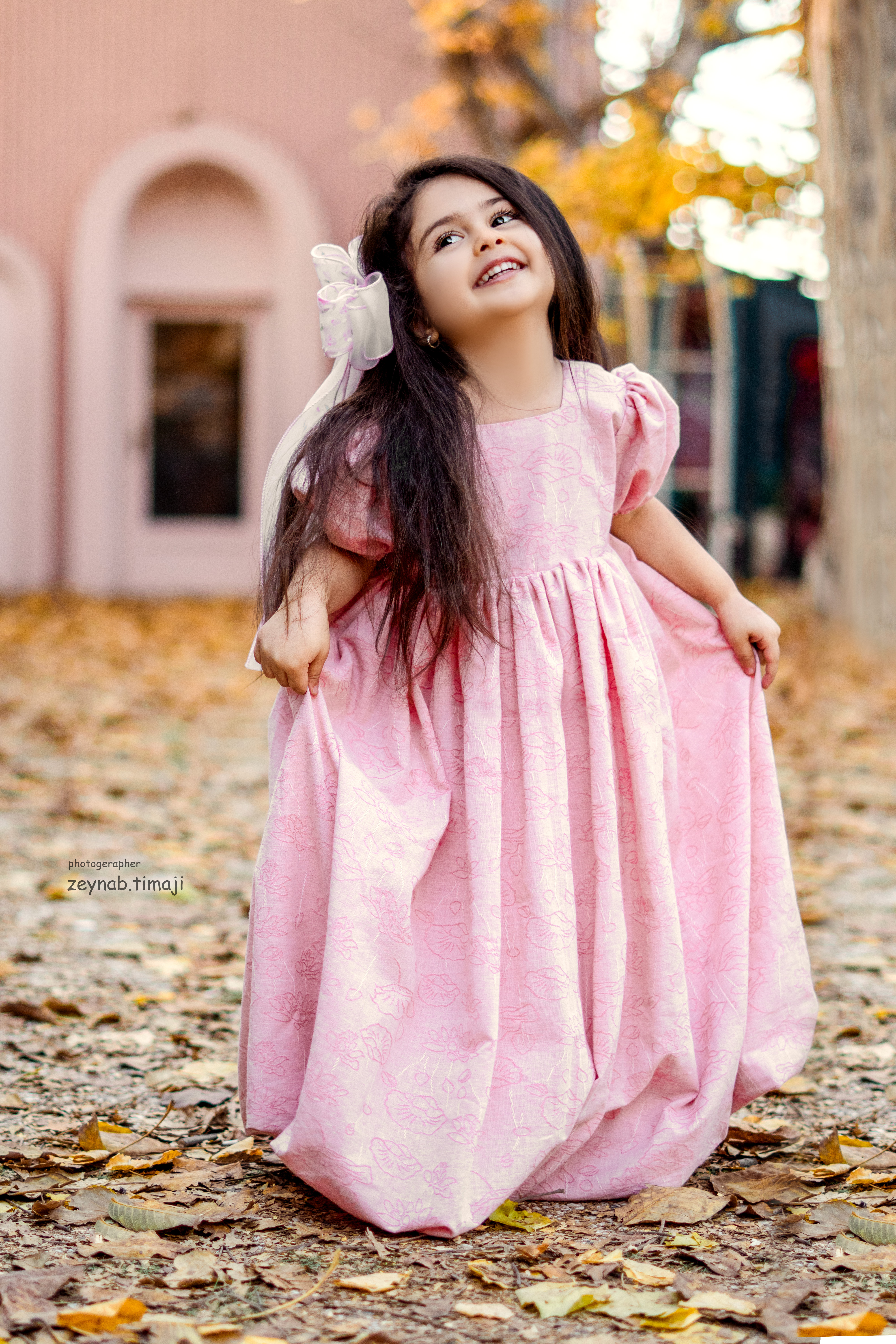 پیراهن عروسکی پفی صورتی با طراحی خاص و کیوت